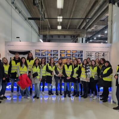 Students visit factory in Solin